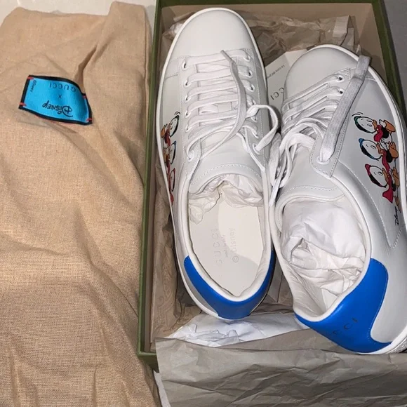 Gucci x Disney Ace Sneakers - Picture 9 of 10